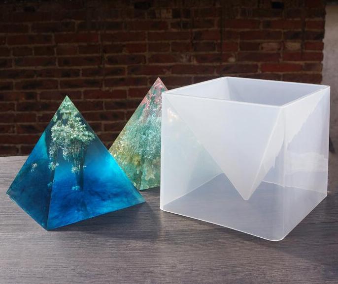 Компаунд на основе платинового катализатора