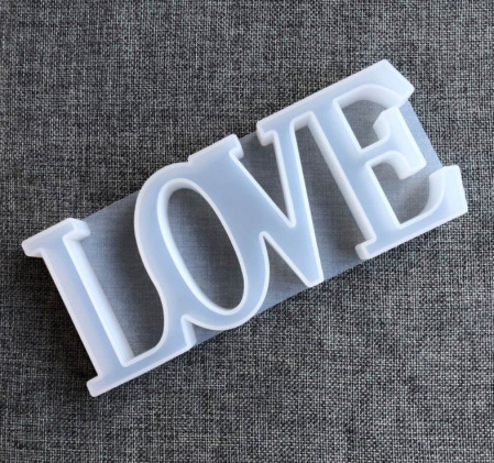 Силиконовый молд "LOVE" 20*8 см